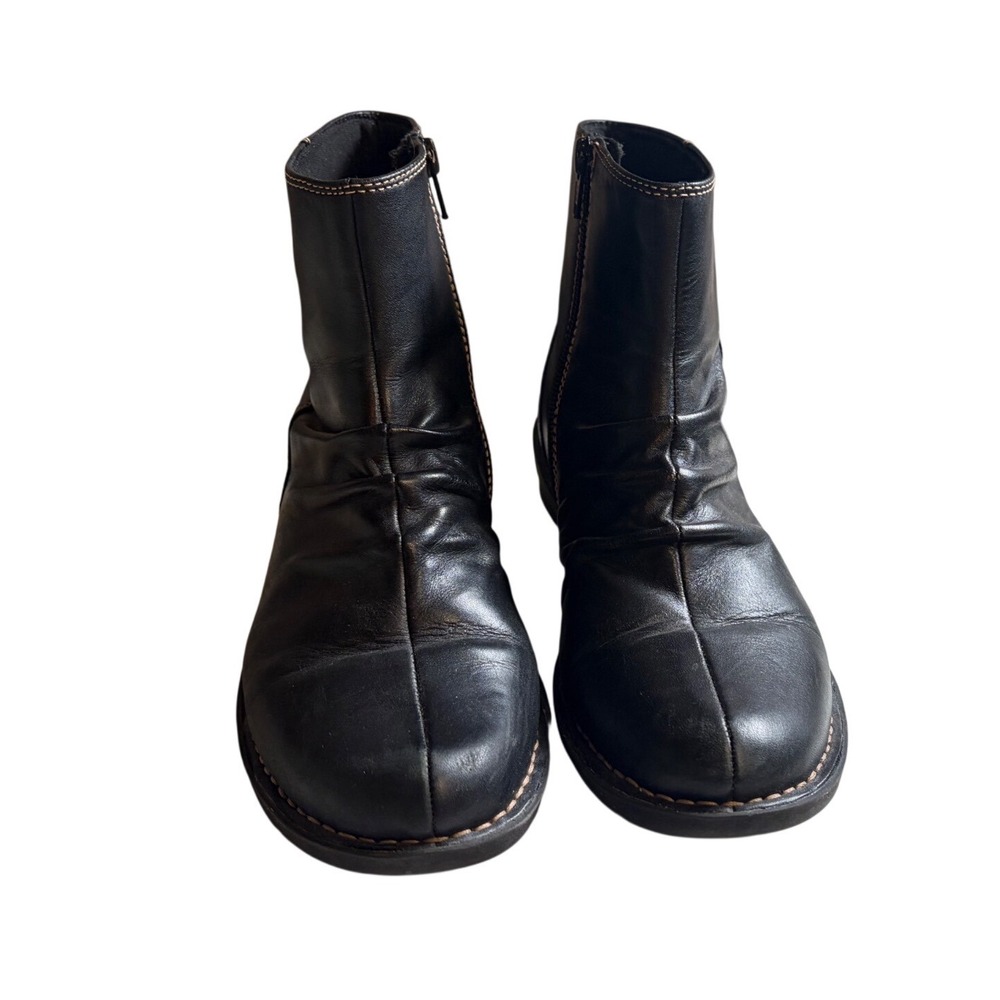 Clarks Womens Black Leather Ruched Ankle Boots Side Zip 7.5M 26083537